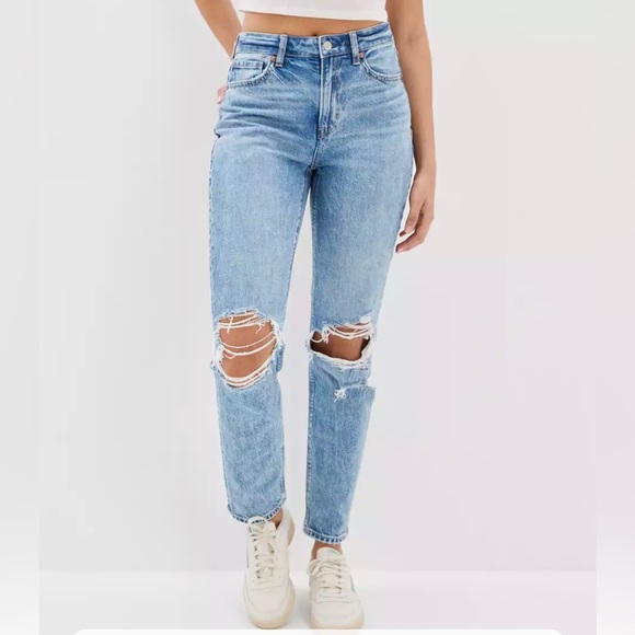 AE Strigid Ripped Mom Jean - Picture 2 of 10